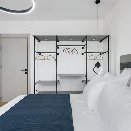 Central Aesthetic Apartment Bucarest Extérieur photo